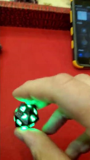 Pixels Dice! Fully Customizable LED Dice! | Nerd Immersion #shorts