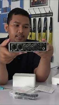 Unboxing Behringer UMC204HD #behringer