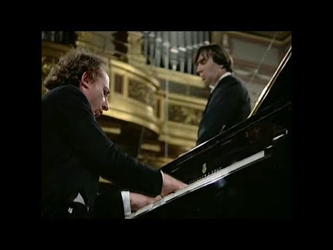Maurizio Pollini - Brahms: Piano Concerto No.2 - Wiener Philharmoniker - Claudio Abbado (1976)
