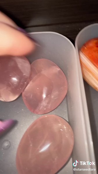 Crystal Collection Showcase: Diverse Gemstones Display