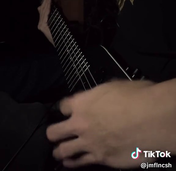 slow down - chase atlantic #donnerhush #hushxpro #hushguitar7in1 #arena2000