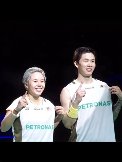 Sebab rasa moment ni comel semalam 😂 #chentangjie #toheewei #chentangjietoheewei #chentoh #tde