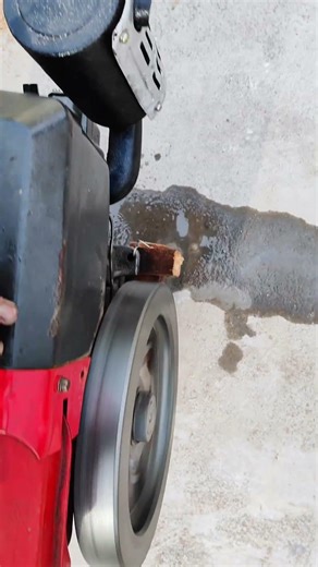 INTERNAL Combustion! Seeing the Piston Meet the Fuel Mist 🚀