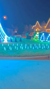 I didn't win the neightborhood 🎄 contest BUT, did they have a Bun B concert at their house ? 🤔 Pt 3 Get your HTOWN Frankie Light packages @ HtownFrankie.com | HTown Frankie