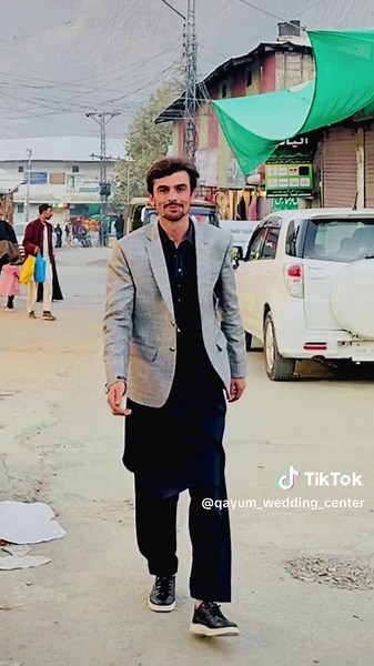 Explore the Music of Malang Jan With Green Screen Effects