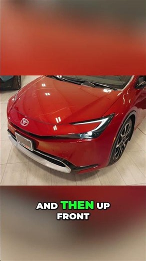Toyota Prius Sleek New Design & Smart Parking