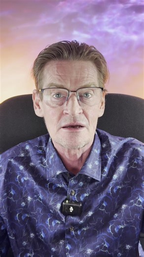 Connaissez-vous les Cherry Keys MX? Nous parlons des claviers de jeu mécaniques avec des touches Cherry MX. Nous expliquons les différentes couleurs de touches et leurs caractéristiques, comme le poids, le bruit et la sensation. Nous recommandons de choisir un clavier avec des touches qui vous conviennent pour plus de confort. #gamers #mechanicalkeyboards #CherryMXkeys #keyboardswitches #gamingkeyboards | DTL Informatique