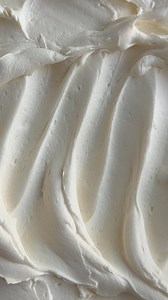 Making smooth buttercream is not impossible! One of the most common questions I am asked is how to get buttercream super smooth and creamy. I created a blog post with my top ten tips and steps to getting the silkiest, creamiest, and smoothest buttercream for cakes and cupcakes! Check out the post on cakemehometonight.com to learn all the tips! #buttercream #buttercreamfrosting #smoothbuttercream #bakingtips | Cake Me Home Tonight