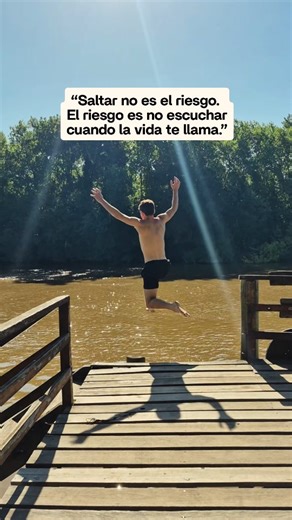 Fernando Cardiello | Respiracion & Transformación on Instagram: "Si el estrés y la ansiedad te están llevando, es momento de parar. Este jueves 29/1 doy una masterclass por Zoom para volver al eje y a la calma. Comenta "RESPIRA" y te paso link por privado 🍃 @fer.cardiello #estrés #ansiedad #sistemanervioso #psique #respiracionconsciente"