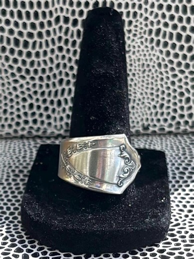 Reed & Barton “jewel” Pattern Spoon Ring - Etsy