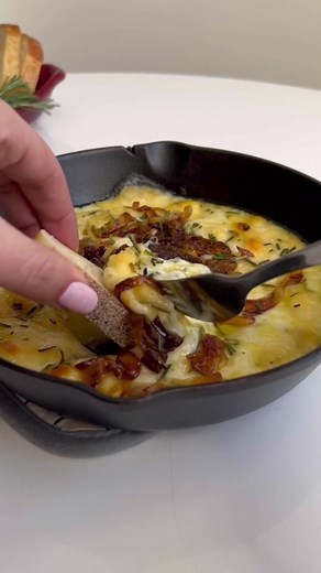 Delicious Baked Fontina Recipe for the Holidays