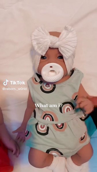 #genshinimpact33 #huluchippendalesdance #aeholidayforever #greenscreen #babydoll #rebornbabydoll #foryoupage #realisticdoll #rebornbaby #foryourpage #fyp #reborn #foryou #reborndoll #vollence #vollencesiliconebaby #stemdrop001 #fomotionalfinds #therapydolls #therapydoll #ivitasiliconebaby #hey #xyzbca #boost #like #notreal