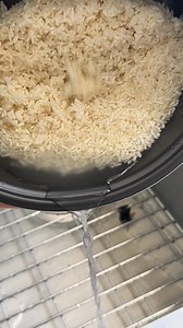 1.1K views | Easy Chinese Sticky Rice with Sausage (Lo Mai Fan) 戀‍ You can easily make this delicious meal by chopping and then throwing all the ingredients in the rice cooker! Full recipe in comments! ◡̈ #chinesefood #onepotmeals #stickyrice #easyrecipes | Cook With Dana | Facebook