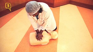 29K views · 544 reactions | Watch this video of a doctor explaining the correct technique of giving CPR; it could triple the chances of survival in a cardiac arrest case. | The Quint | Facebook