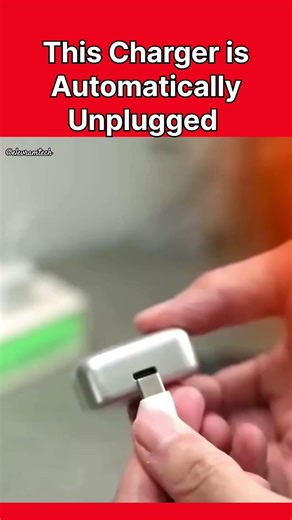 This Charger UNPLUGS Itself at 100% 😳⚡ (No Overcharging!)