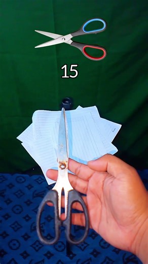 Dropping a Heavy Object on Paper Layers#Shorts #Experiment #PaperTest