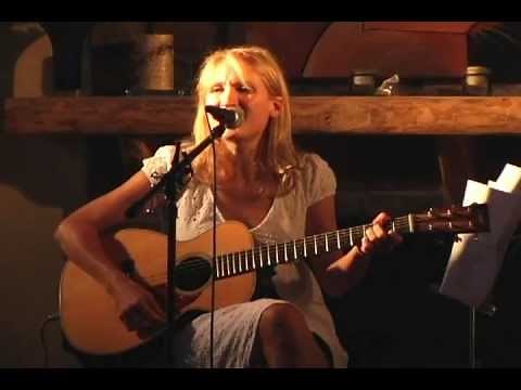 Jill Sobule - Underdog Victorious﻿