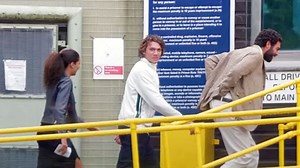 Gut gelaunter Familienbesuch - Kommt Boris Becker nach Deutschland - und dann frei?