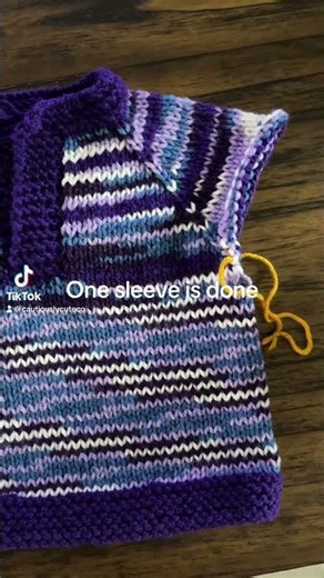 Hand knitted baby boy sweater, pattern for beginners 😘