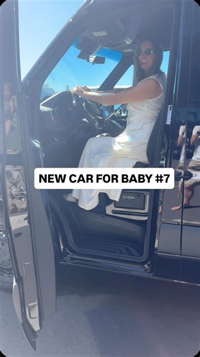 Finally got a sprinter van 😝 Not gonna lie, this thing is awesome! So much more room and I love how I can fully stand in it to buckle kids up. Too bad I’ll never drive it 🙈 Any mamas here never thought they would be a van mom? 🚐 #sprintervans #bigfamilylife #30weekspregnant #momoflittles #momlifebelike | Chrissy Horton