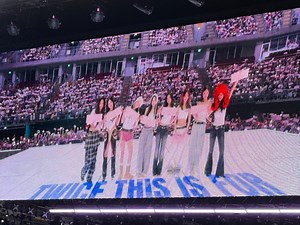 TWICE 曼谷 251214 六巡