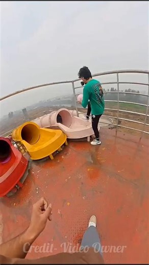 When a Water Park Race Turns Into a Scooty Challenge 🤯 But Riya Wins Too Fast 🛵😂✨