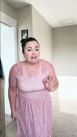 Best Beach Vacation Dress 2026: Flowy Sundress with Pockets