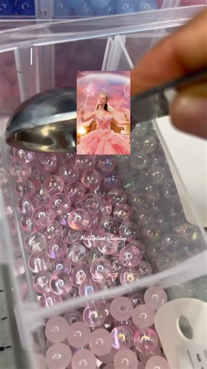 2.6K reactions · 60 shares |  #melcollectjewelry #beadsbracelets #arianagrande #wickedmovie | Mel.collect.Jewelry | Facebook