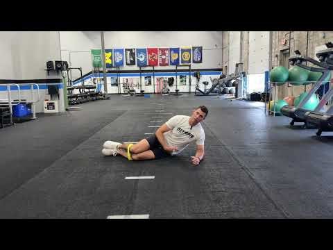 Mini-Band Side Plank Clamshell