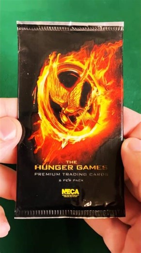 *The Hunger Games* TCG Pack Opening (424)