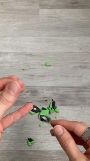 7.1K views · 32 reactions | Why Is the Alien Crying? #shorts #reverse | infinite reverse videos | Facebook