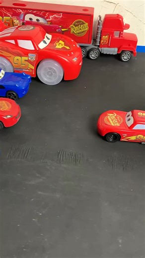 Lightning McQueen Review from Pixar's Cars