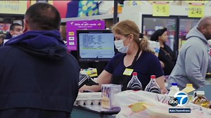 California city passes resolution giving grocery workers extra $4 per hour in hazard pay amid COVID-19 pandemic