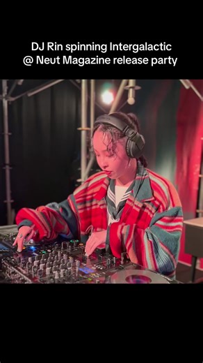Rin spinning and mixing tracks (intergalatic) @ Neut Magazine 2022 issue release party @【公式】渋谷PARCO（渋谷パルコ） #atarashiigakko #新しい学校のリーダーズ #seishunclub #djrin #rin #beastiegirls #beastieboys @新しい学校のリーダーズ ATARASHII GAKKO! @RIN