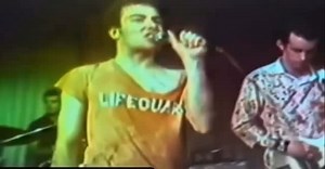 Dead Kennedys (San Francisco 1979) Drug Me (Mabuhay Gardens) Target Video #punk #punks#punkrock #punksnotdead #sanfran jellobiafra deadkennedys sanfrancisco sf sanfranciscopunk punkrock punk punkfashionlapunkrocker losangelespunkrocker negativetrend oldschoolpunkrock music musician livemusic oldschool punkmusic jelloformayor | LA Punk Rocker