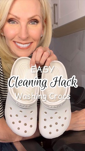 72K views · 17 reactions | CLEANING HACK: Dirty Crocs  Stain...