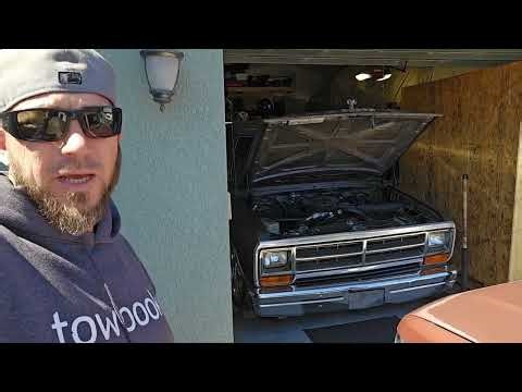 DODGE D100 BUILD - REAR AXLE FLIP KIT FROM HOLLEY PERFORMANCE