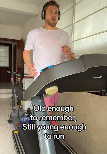 “Keep your feet on the ground and keep reaching for the stars” #caseykasem #sweatingtotheoldies