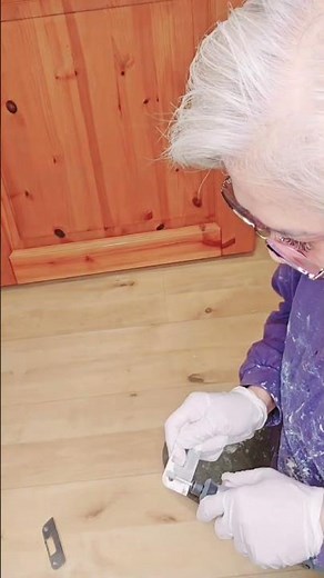 Best way to remove old paint from metal