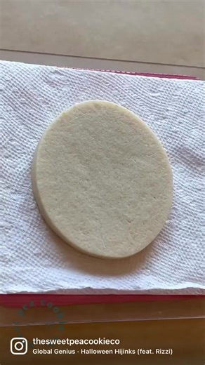 If you ever wonder where those images I project onto my cookies come from, they’re all from my drawings I create before I start my sets. I started making my sets in procreate a while ago and now I can’t stop 😂 .⁠ .⁠ .⁠ #birthdaycookies #losangelescookies #losangelescustomcookies #sugarcookie #sugarcookiedecorating #sugarcookiesofinstagram #customsugarcookies #thesweetpeacookieco #satisfyingvideos #cookievideo #glendalecookies #glendaleca