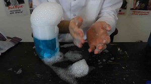 Dry Ice Bubbles - Science Experiments