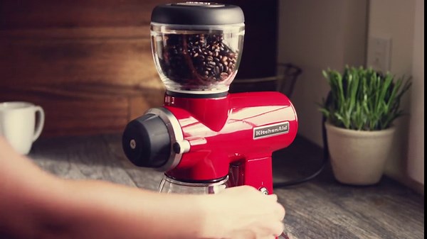 KitchenAid KCG0702CS Burr Coffee Grinder, Contour Silver