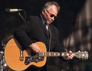 John Prine, US folk legend, has died aged 73 due to coronavirus complications - Far Out Magazine