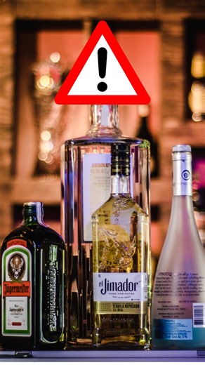 ⚠️ 🍺 🧠Alcohol Is Eating Your Brain — Fight Back with the Right Nutrition! 🍽️ Chronic alcohol consumption doesn’t just damage the liver — it strips your brain and body of vital nutrients. Alcohol blocks the absorption of vitamin B1 (thiamine), B12, magnesium, and folate, leading to memory loss, nerve damage, and even Wernicke’s encephalopathy. To fight back, alcoholics must prioritize a nutrient-rich diet: eggs, leafy greens, nuts, fish, and fortified grains. Supplementing with B-complex and m