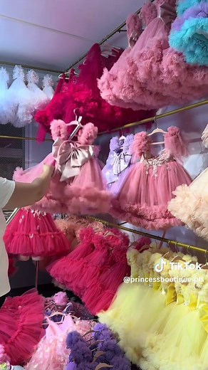 Adorable Princess Dresses for Little Girls