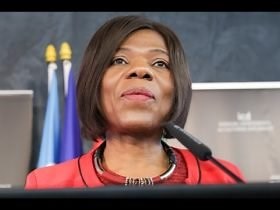 Thuli Madonsela Biography: Age, Husband, Contact Details & Net Worth