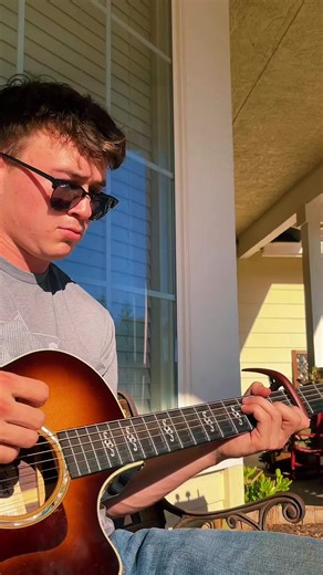 Greta Van Fleet - Heat Above: Unforgettable Vibes