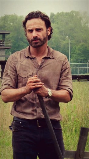 Exploring Andrew Lincoln's Role as Rick Grimes in TWD