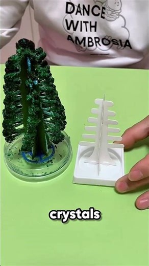 Magical Crystal Powder That Makes Trees GROW? 😱🤯💎 | Magic Craft Zone