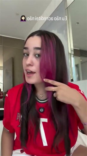 Did Emilly Vick's hair get ruined? #shorts